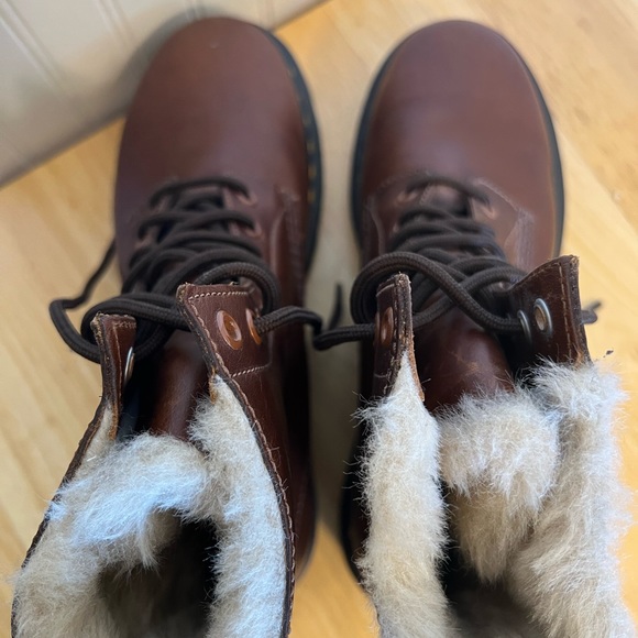 Doc Marten 1460 Serena Women’s Faux Fur Lined Leather Boots / Tan Farrier / 9 - Picture 5 of 8